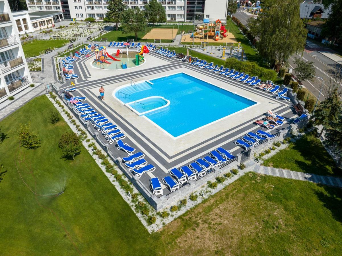 Zem-Tourist Hotel Pustkowo Eksteriør billede